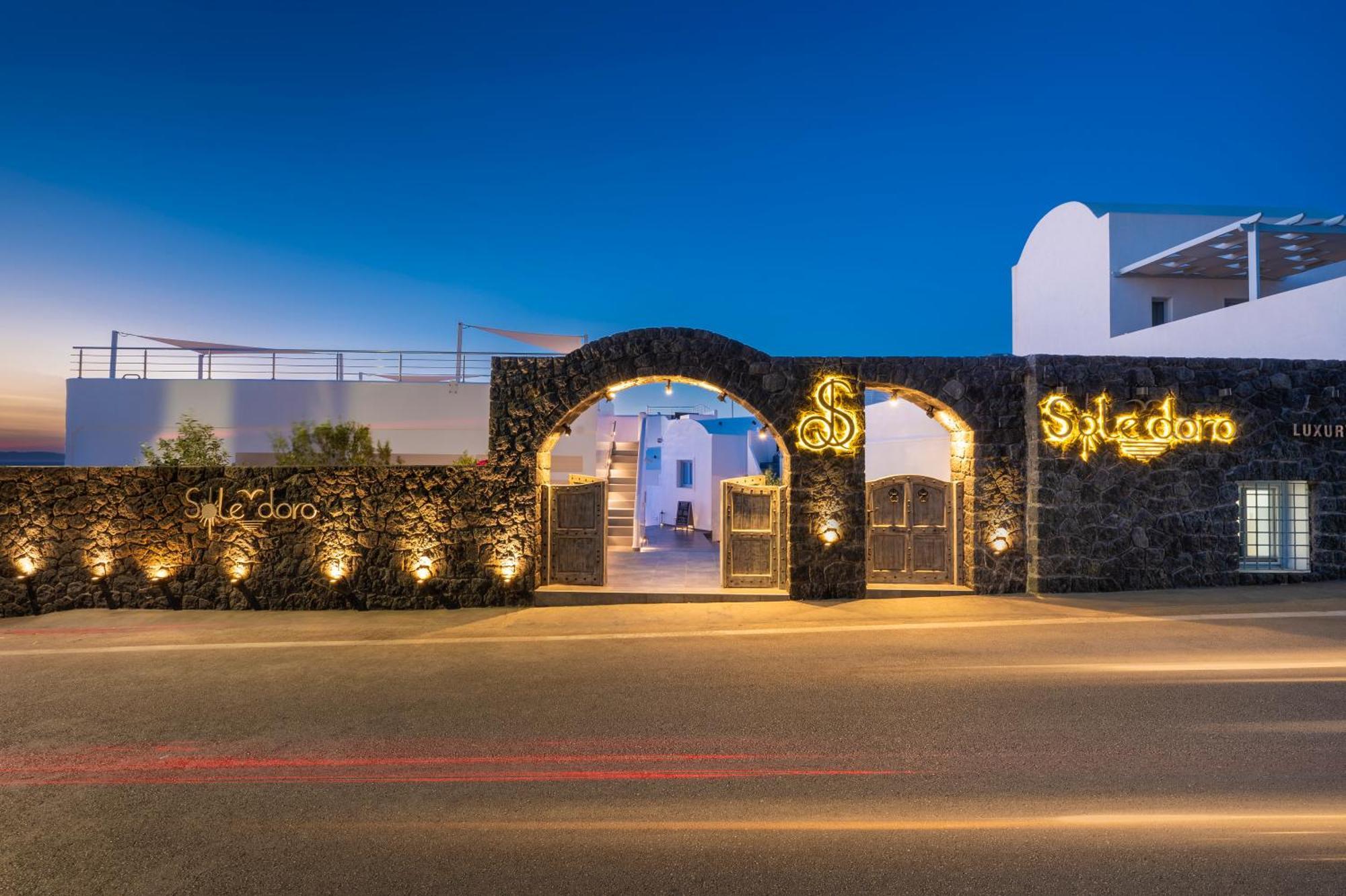Sole D'Oro Luxury Suites Oia  Bagian luar foto